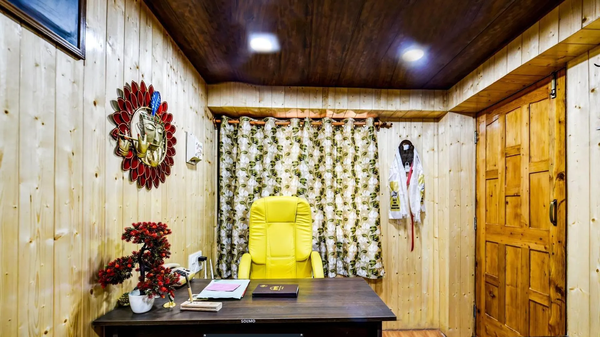 Hotel O Kanlog Near Isbt Shimla Formerly Pine View Homestay