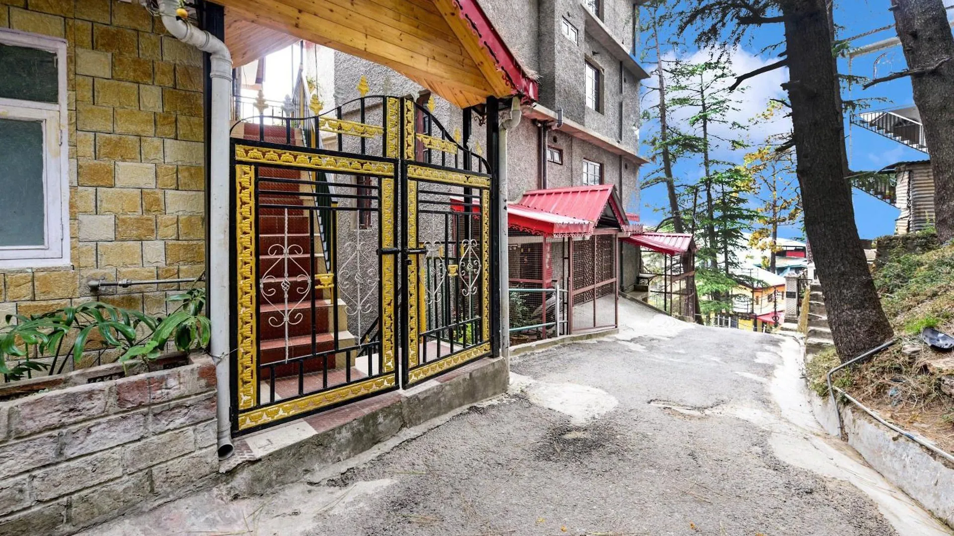 Hotel O Kanlog Near Isbt Shimla Formerly Pine View Homestay