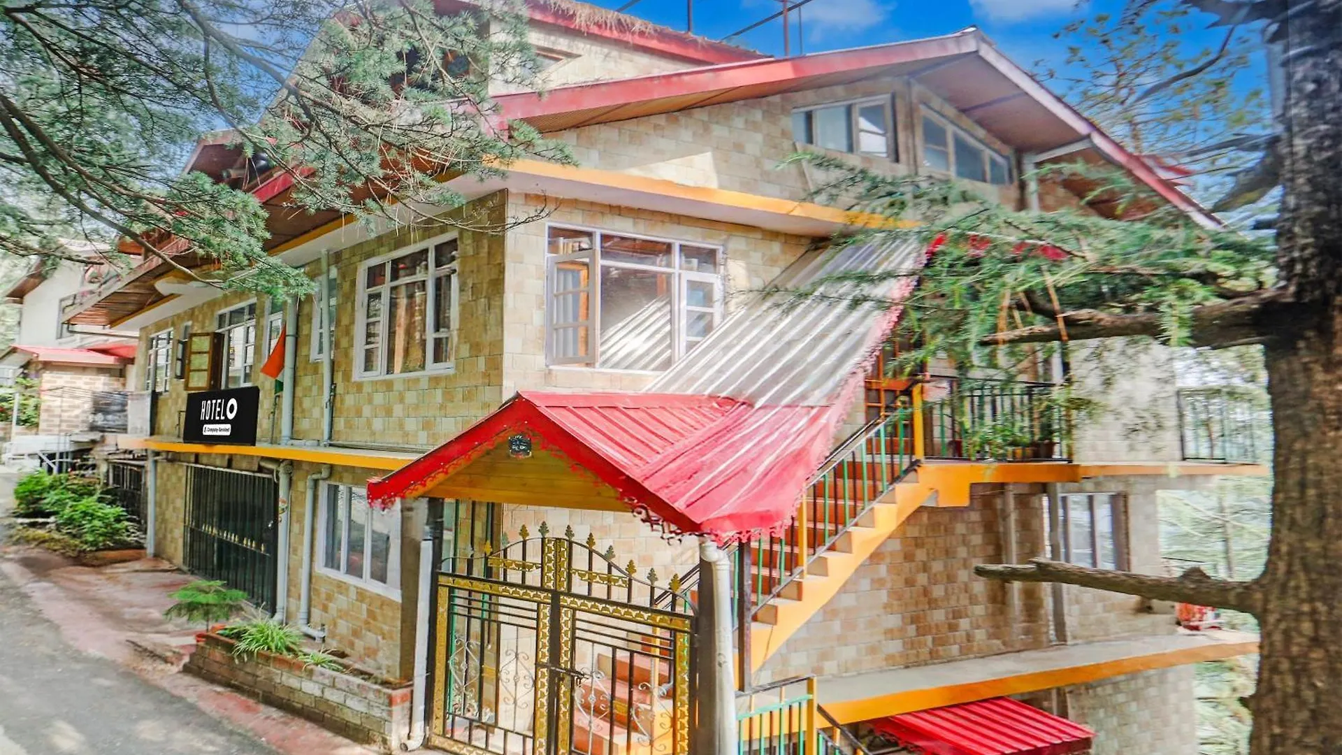 Hotel O Kanlog Near Isbt Shimla Formerly Pine View Homestay
