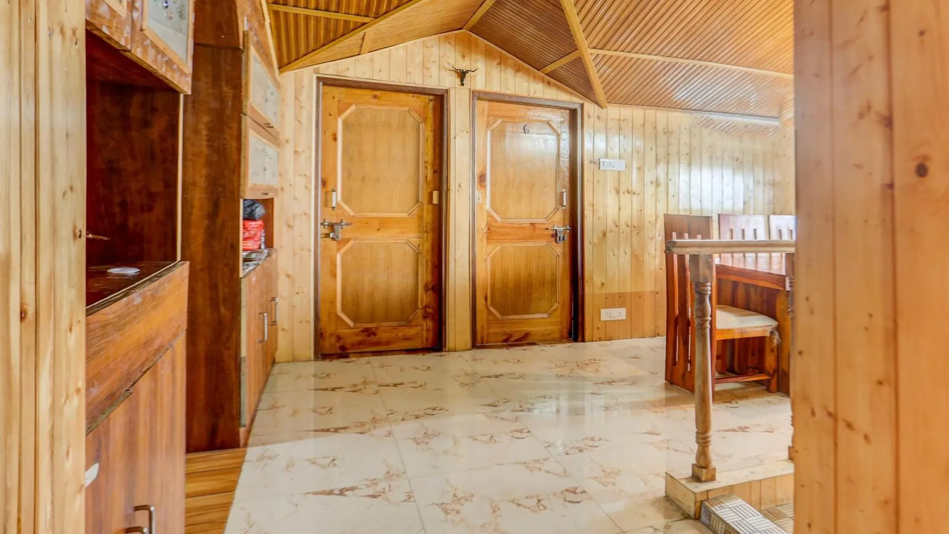 Hotel O Kanlog Near Isbt Shimla Formerly Pine View Homestay